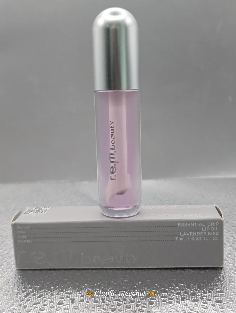 r.e.m. beauty Essential Drip Lip Oil - Lavender Kiss (0.23 fl oz) - NIB​